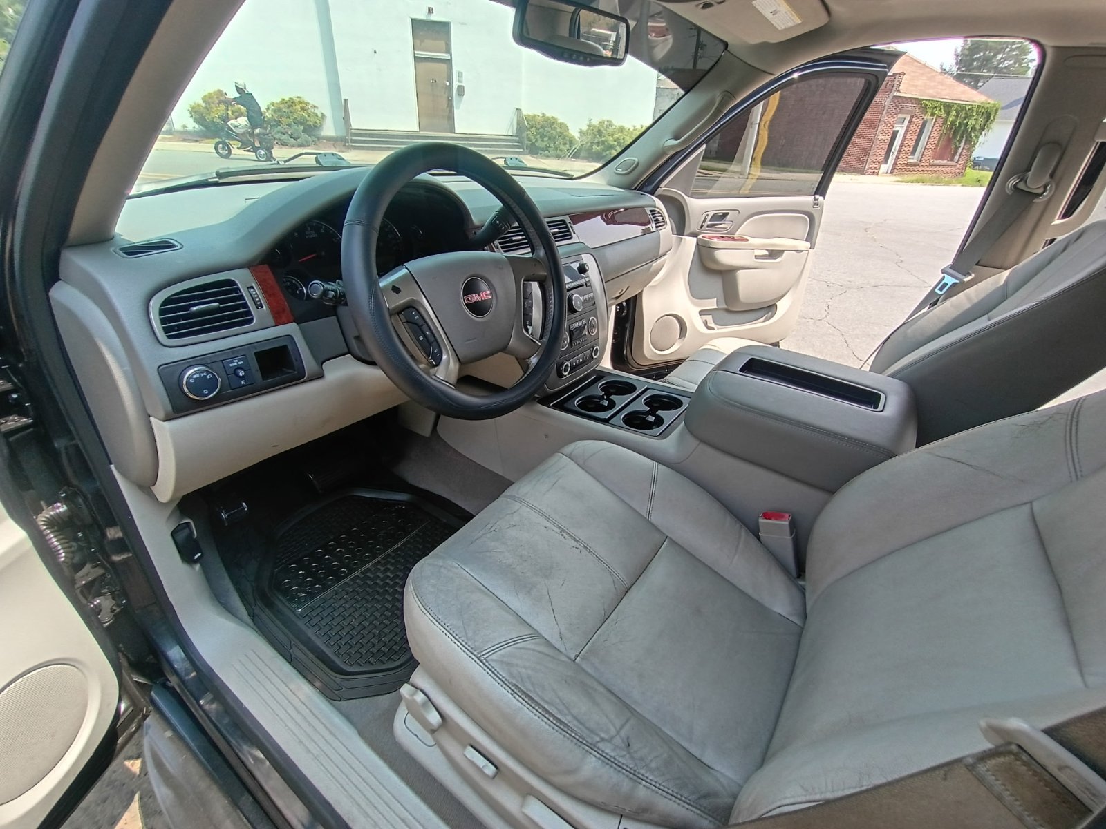 2012 Gmc Yukon SLT, photo 5